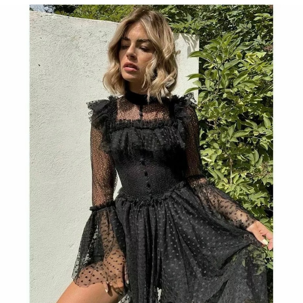 Sandra Mansour x HM Black Lace Dress